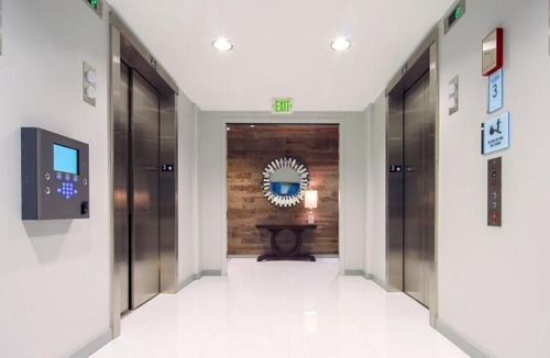 Lenox Apartment | The Luxe City View Romantic Escape
