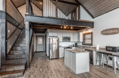 Ponca Cabin | The Morning Glory Cabin - Tree-top Getaway