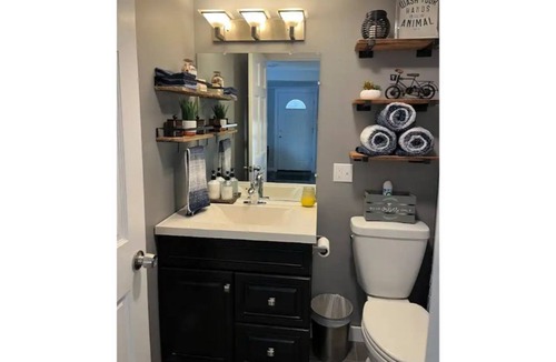 Rensselaer Apartment | ThE NooK