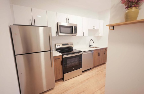Stamford Apartment | The Platinum Downtown Stamford Studio Getaway