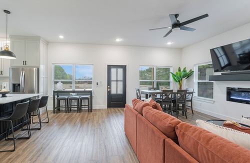Rogers House | The Rogers Crash Pad