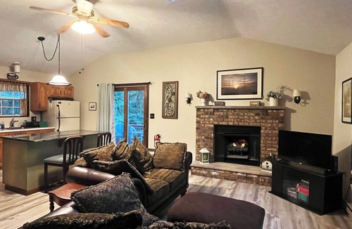 Bushkill House | The Ultimate Poconos Summer Oasis—Our Amazing Space, Endless Pool & Lakeside Fun