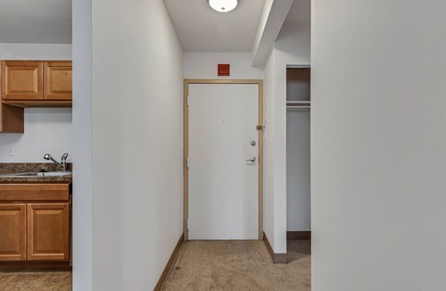 Downtown Harrisburg Apartment | This apartment is a 1 bedroom(s), 1 bathrooms, located in Harrisburg, PA.