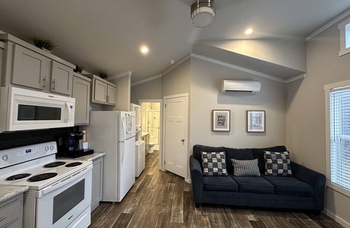 Sardis House | Tiny Home close to Ole Miss/Lake
