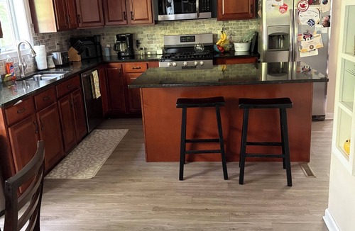 Queensbury House | Track Season & Lake George Getaway 5BR Home w/Pool, Gym & Finished Basement