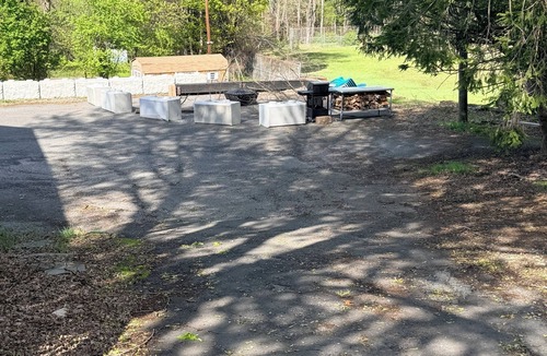 Narrowsburg Villa | Track Side Villa @ The Narrowsburg Inn
