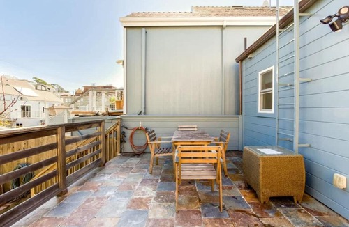 Potrero Hill House | Two Bedroom, Two Newly Renovated Bathrooms, Deck