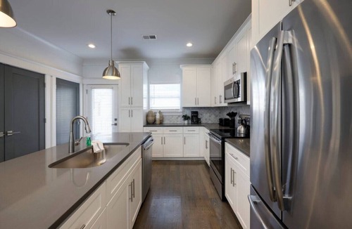 Charlotte Park Villa | Two Side-by-side Townhomes - West Nashville Luxury