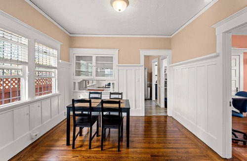 South Berkeley House | Urban Casita 2bdrm Family-Friendly & Parking