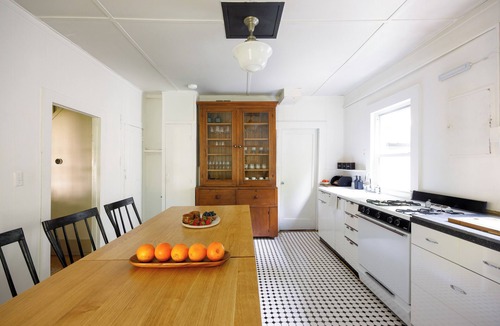 Fleischmanns House | Walk to Vly Creek: Catskills Getaway w/Porch