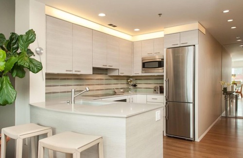 North Beach Condo | WATERFRONT PENTHOUSE. SPECTACULAR VIEWS, DECKS, PRIVACY, QUIET, PARKING, GYM.