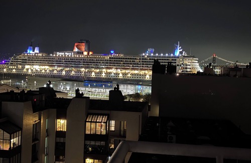 North Beach Condo | WATERFRONT PENTHOUSE. SPECTACULAR VIEWS, DECKS, PRIVACY, QUIET, PARKING, GYM.