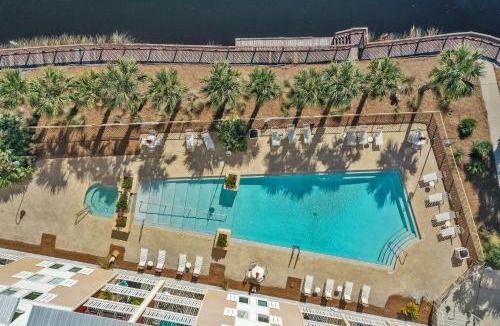 Waterside Village Apartment | Waterside Village Condo 302 by Pristine Properties Vacation Rentals