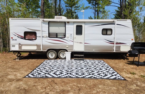 Weeks Mills House | Week discount. RV on 365 ac parcel with 15 Mile Stream running thru the property