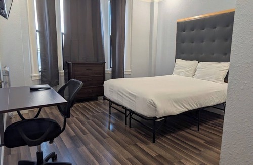 Mid-Market Hotel | Winsor Hotel