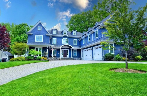 Teaneck House | World Cup 2026 Summer Vacation Home in NJ - Near MetLife Stadium & NYC!