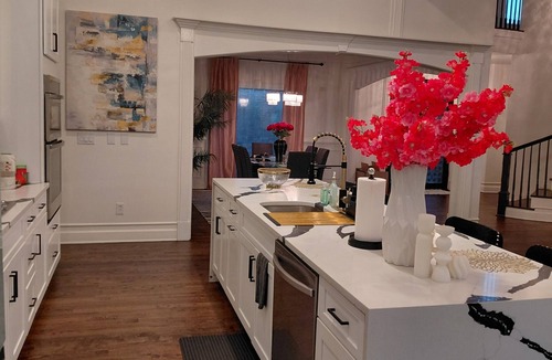 Church Street House | World Cup FIFA Multi Family Retreat Near Airport