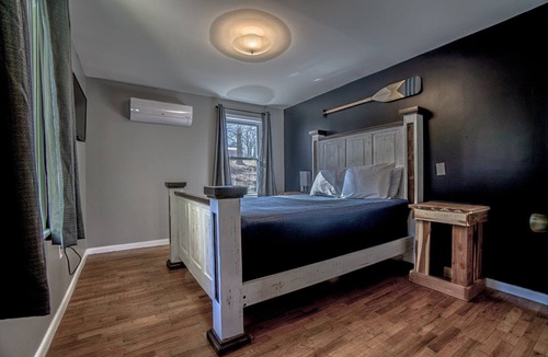 Ozark Cabin | Your home away from home at an adventure friendly park!