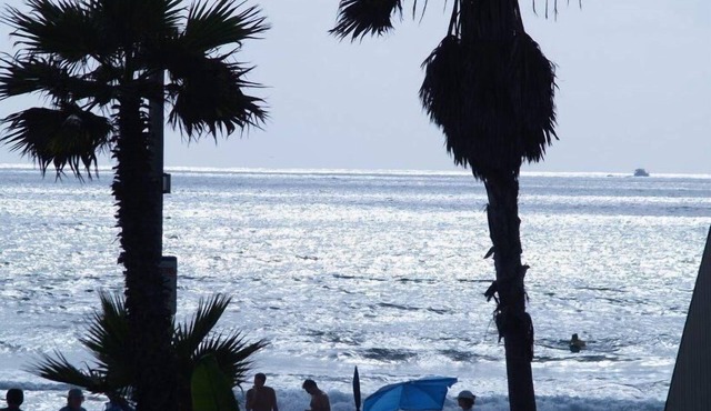 #09 Ocean View 5 BR w/ Spa, parking and 3 Decks
