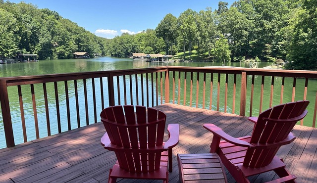 1 Special Place - Waterfront home with private dock, lake views, & washer/dryer