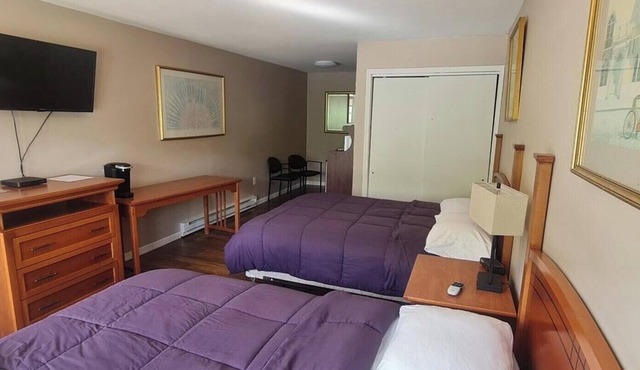 2 Queen Beds Non-Smoking