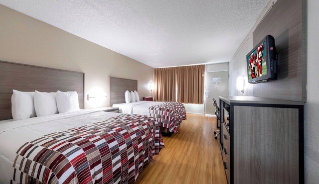 2 Relaxing Rooms —Convenient Location Close to Dining and Attractions in Charlottesville