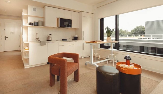 2 Units | Upscale City Stay Near Atlanta's Top Landmarks & Vibrant Nightlife
