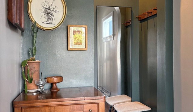 3bd Cozy Sunfilled House with Deck Patio Garden - Alameda Oakland Airport