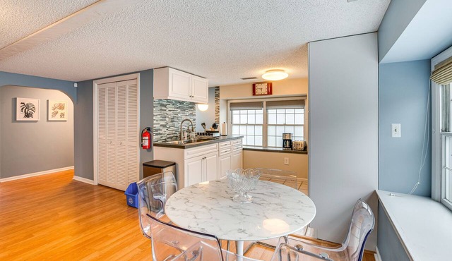 7 Mi to Newark: Montclair Vacation Rental