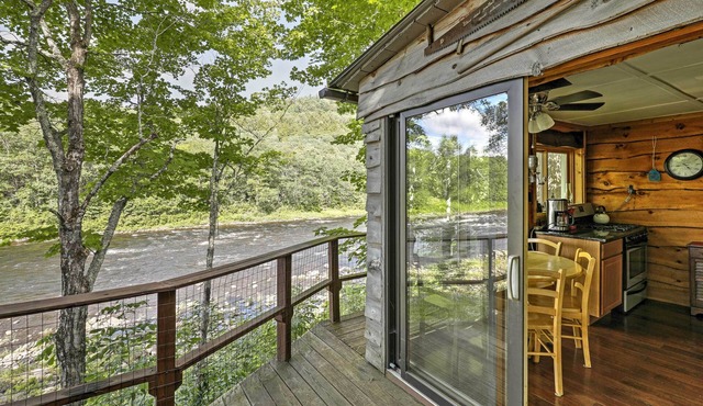 Adirondack Mountains Cottage Near Gore Mountain!