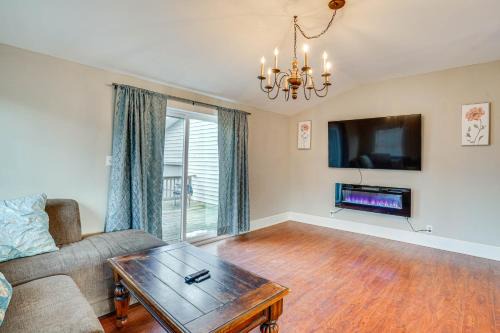 Altmar Home w/Fire Pit < 1 Mi to Salmon River!