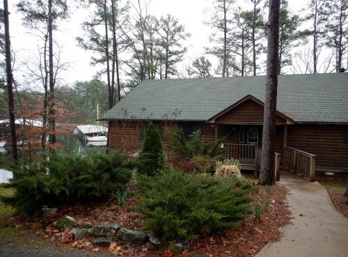 Amazing Cabin with Fireplace, Barbecue and Tennis Court in Mount Ida, Arkansas