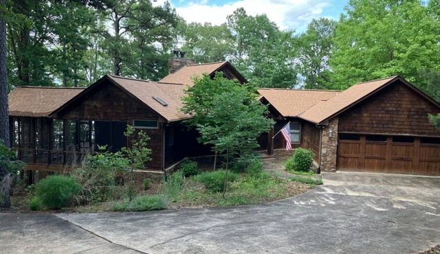 Arkansas Lakefront Hideaway