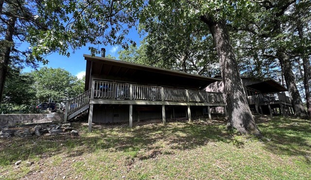 Arkansas Rest and Relaxation In Nature in this Lake Ouachita Rental