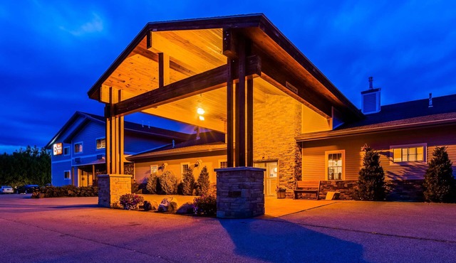 Best Western Plus Ticonderoga Inn & Suites