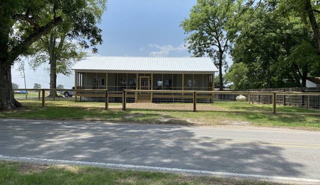 *Brand New Construction* Moon Lake View Cabin