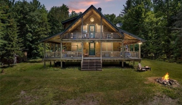 Cabin NY Snowmobile Trails