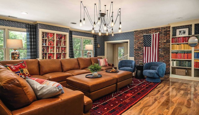 Cedar Hall - A Charming Vintage Estate
