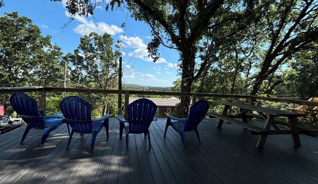 Charming cottage near Paradise Hill, Strayhorn Marina and Illinois River