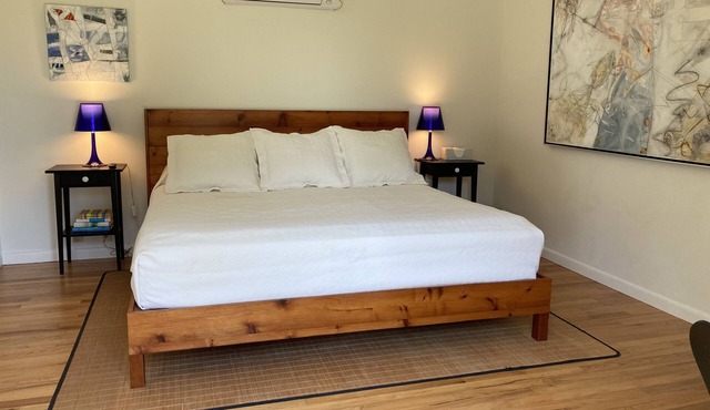 Charming cottage with private pool near village. The perfect Hamptons escape.