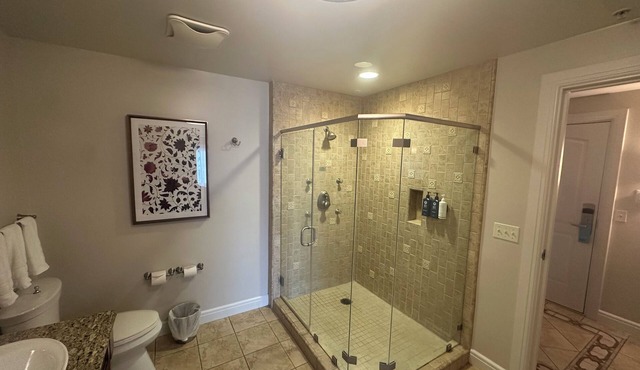 Charming studio condo in Napa!