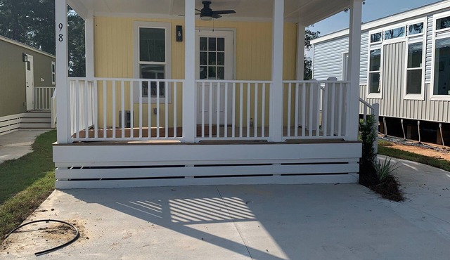Close to beaches, minutes away from 30A 10J Deluxe Cottage