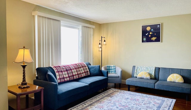 Comfortable 3BR House Near UB, Parking, WiFi, Backyard