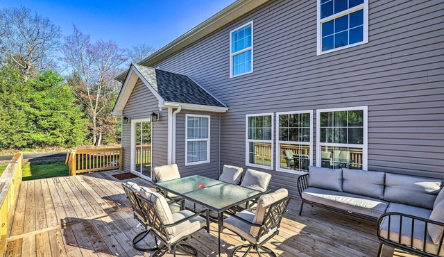 Community Beach & Lake: Pocono Summit Escape