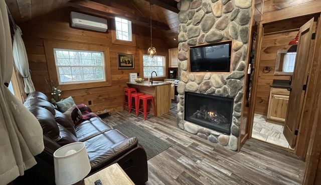 Cottage “6th Lake" 2 Bedroom Cottage at The Lakes Old Forge