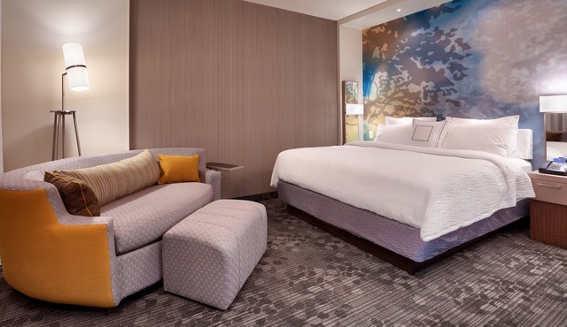 Courtyard by Marriott Boston Littleton
