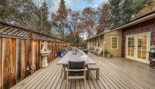 Cozy 4BD/3BA Cottage in Walnut Creek Dwtn