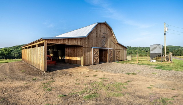 Cozy Barn Apartment