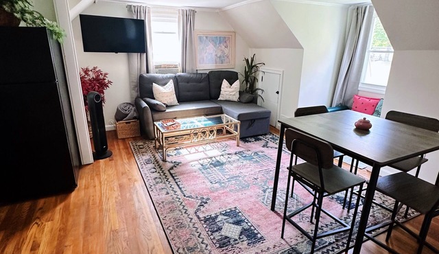 Cozy Cottage Getaway in Clintondale Near New Paltz