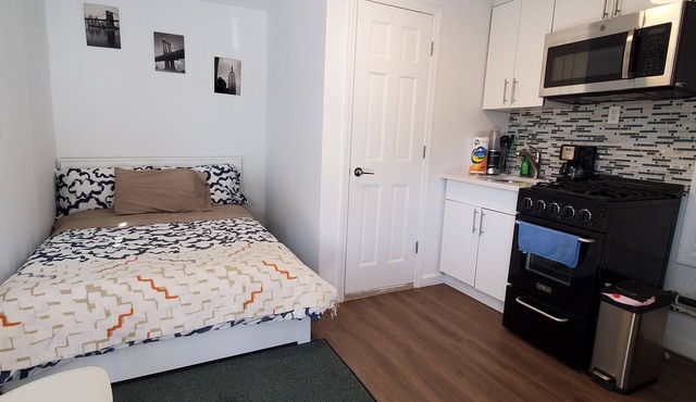 Cozy studio apt 30mins from Times square! in fabulous Queens
